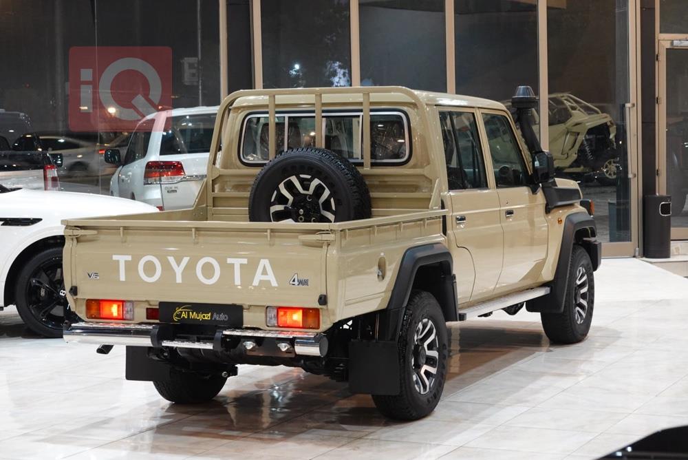 Toyota Land Cruiser 70